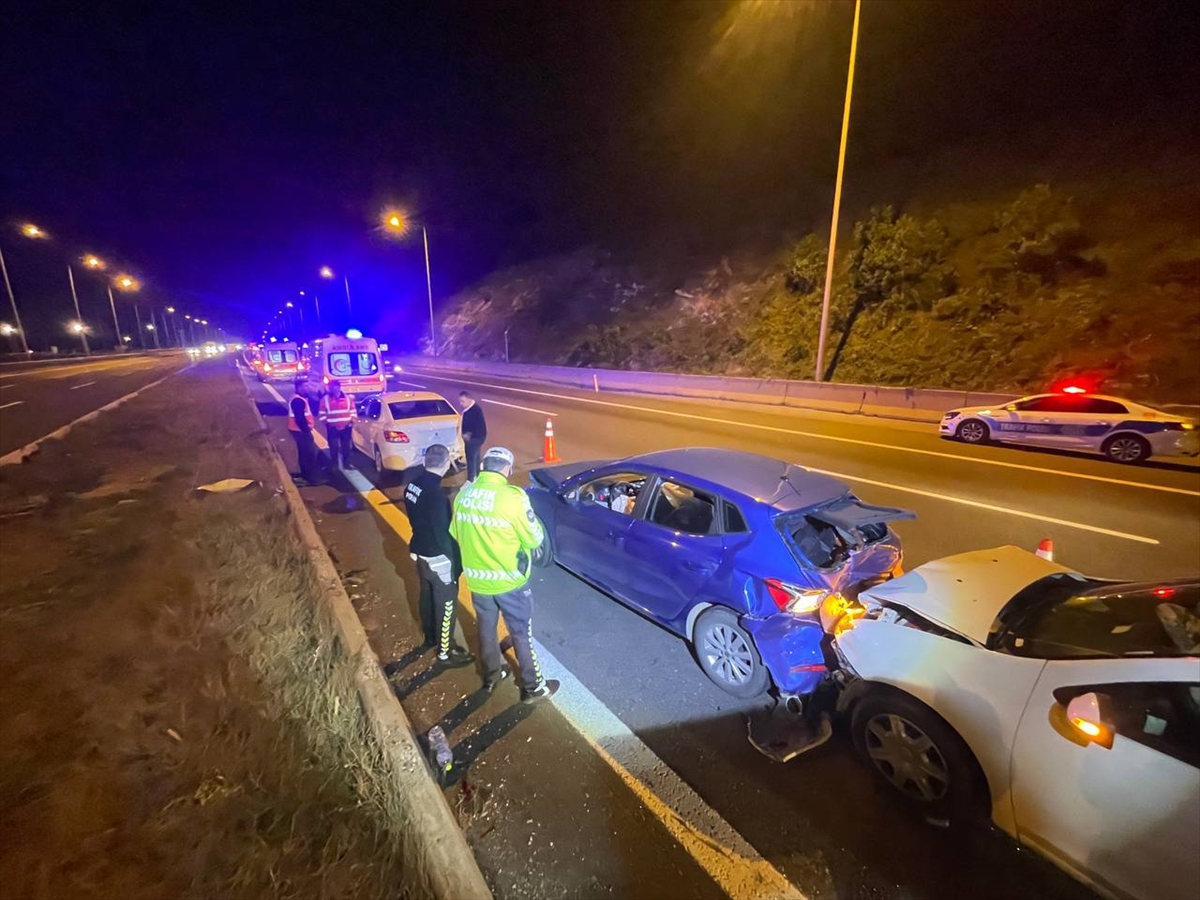 Bolu Dağı Tüneli viyadüklerinde zincirleme trafik kazası