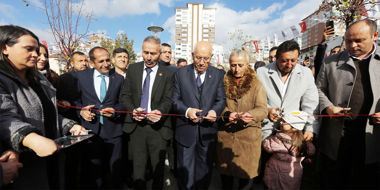 Yenimahalle 372. parkını açtı