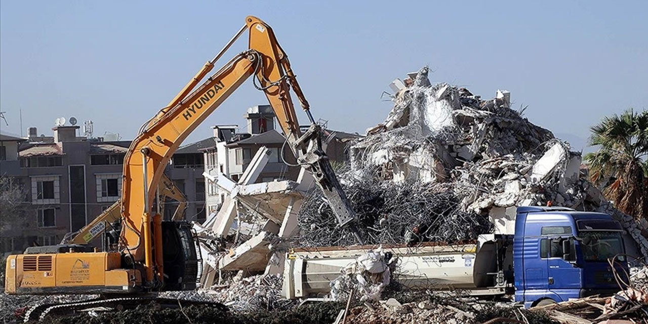 Deprem bölgelerinde ‘Mücbir sebep’ durumu uzatıldı