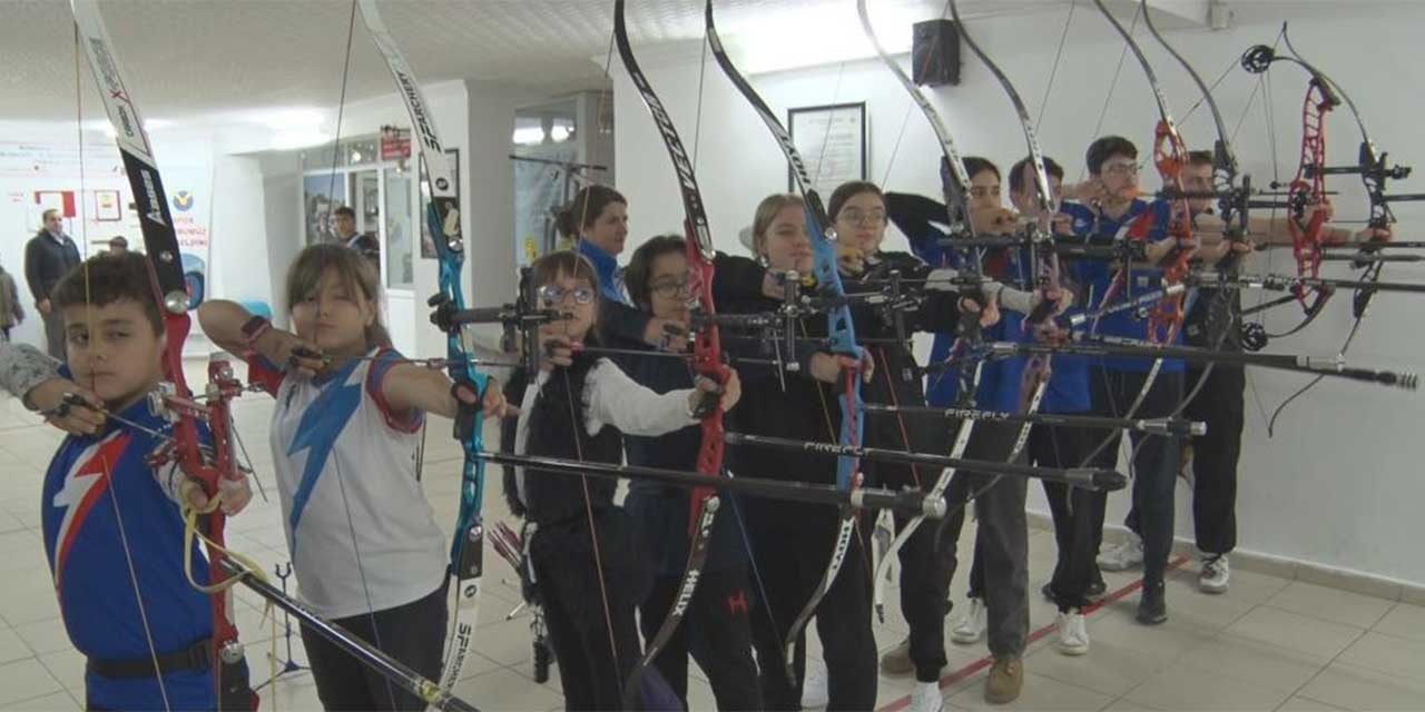 Okçulukta Türkiye'ye altın madalya!