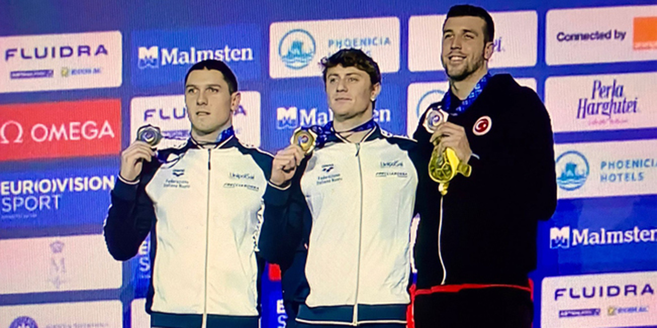 Milli yüzücü Hüseyin Emre Sakçı, bronz madalya kazandı