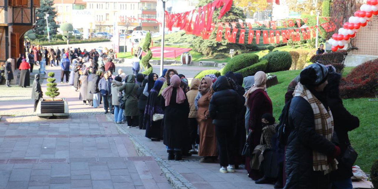 Ankara'da 'Elitfest Moda Festivali'ne yoğun ilgi