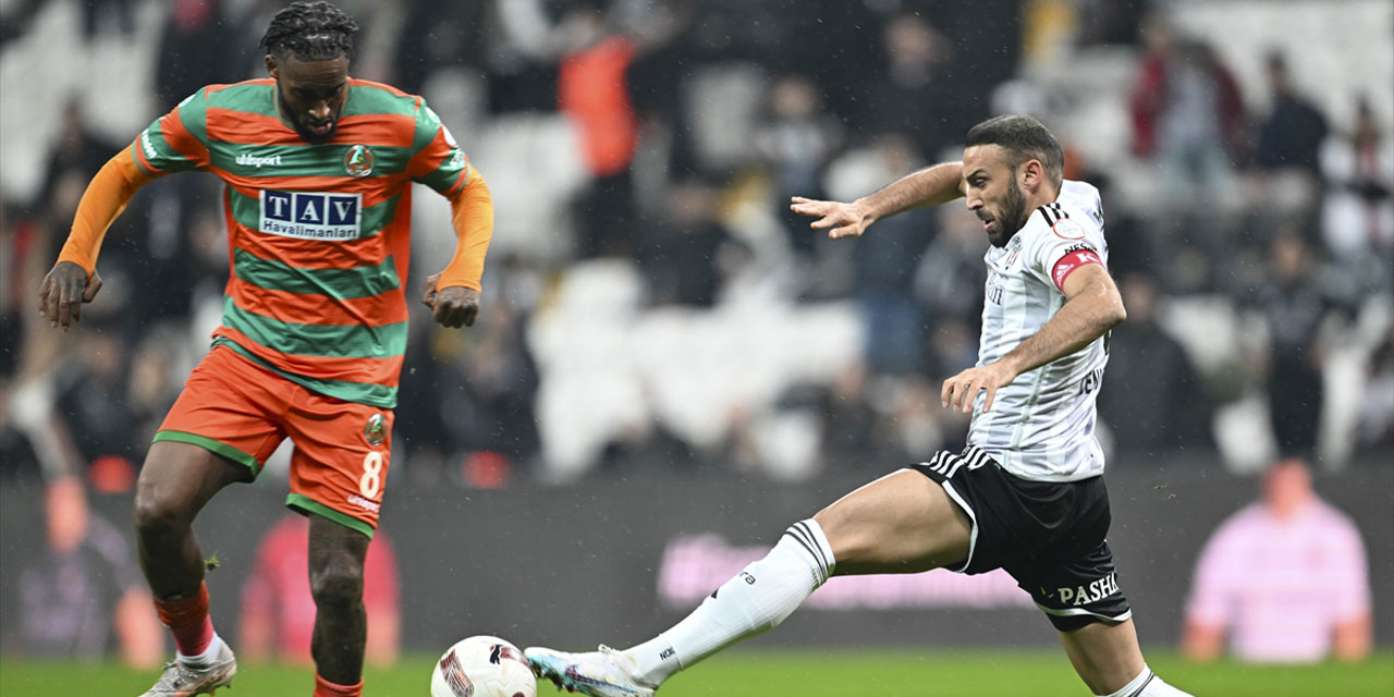 Beşiktaş galibiyeti unuttu: Beşiktaş 1-3 Alanyaspor