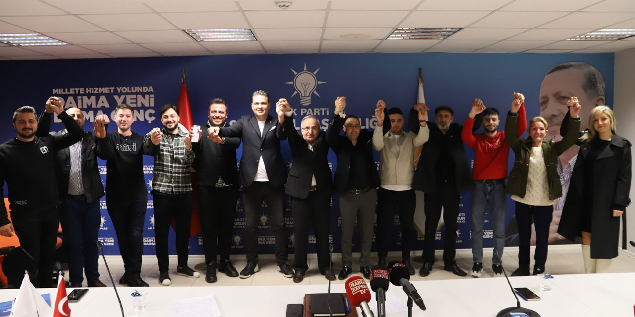 O Partiden AK Parti’ye geçiş sürüyor: Samsun’da 11 kişi AK Parti’ye geçti