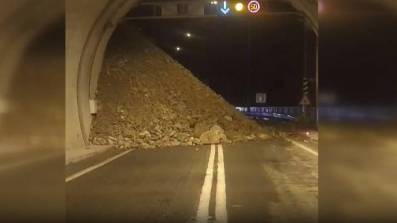 Heyelan, Artvin'in iki şehirle bağlantısını kesti