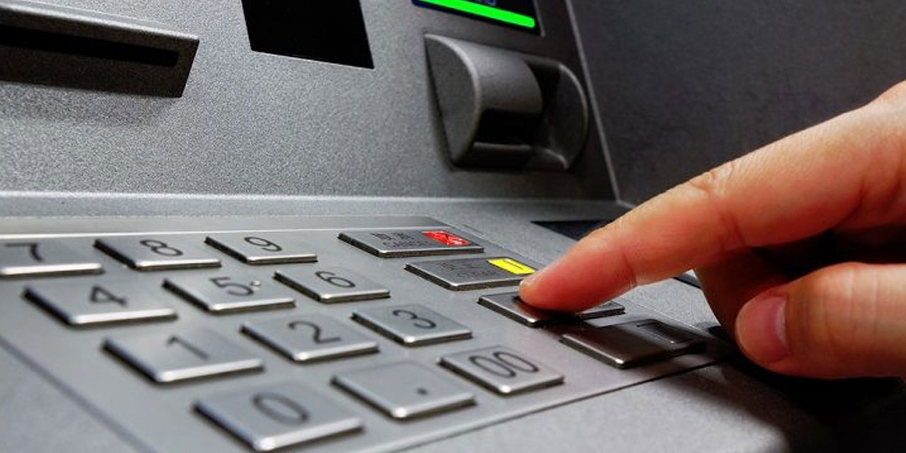 ATM'den sahte para çıktı! Polis ekipleri 12 farklı adrese operasyon düzenledi