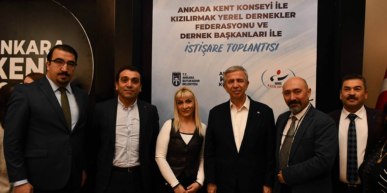 Ankara Büyükşehir Belediye Başkanı Mansur Yavaş, Kızılırmak Yerel Dernekler Federasyonu ve bağlı derneklerle bir araya geldi