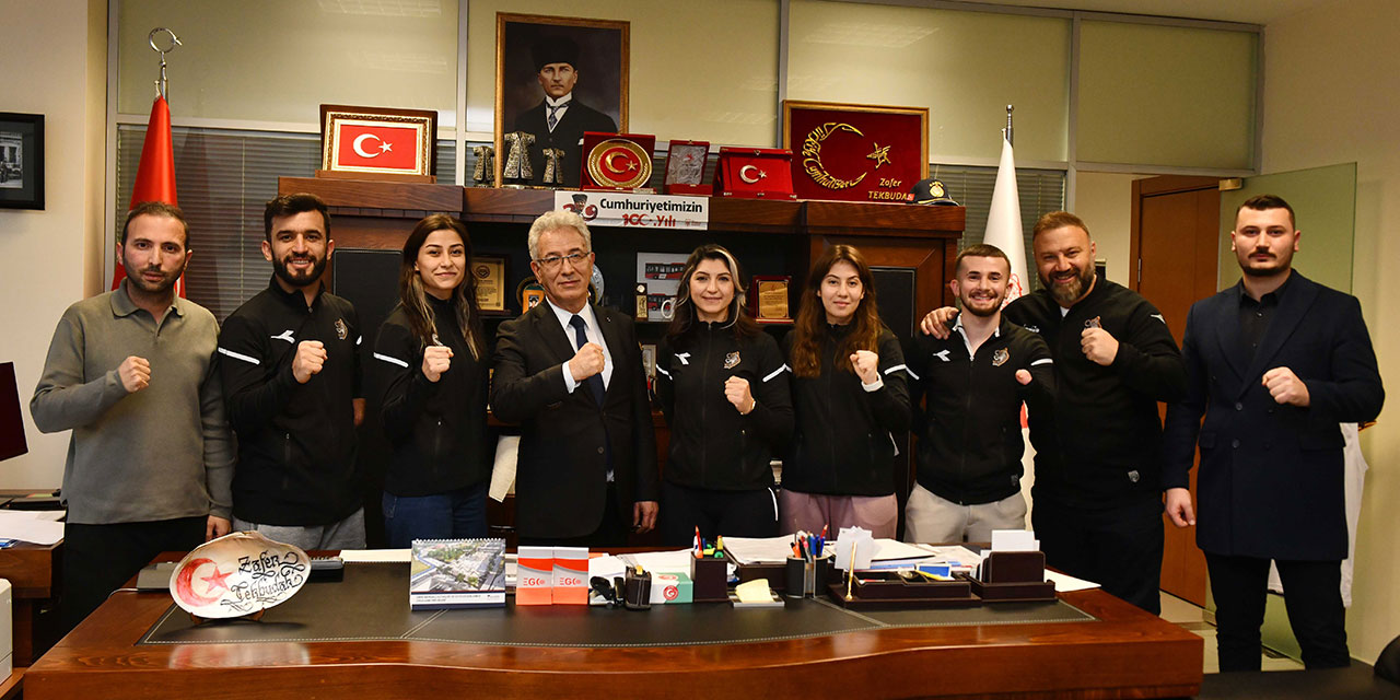 Ankara Büyükşehir Belediyesi EGO Spor Kulübü 5 Milli Para Tekvandocu ile sözleşme imzaladı