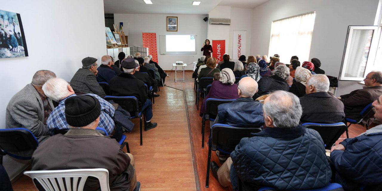 Yenimahalle Belediyesi'nin İkinci Bahar Dayanışma Merkezleri, 50 Yaş ve üstü vatandaşların ilgi odağı oldu