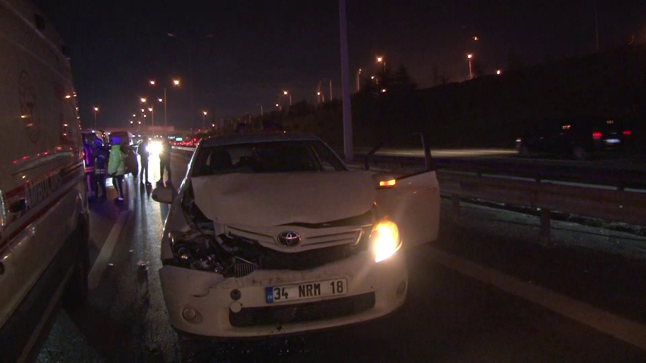 Gebze'deki zincirleme kazada 2 kişi yaralandı