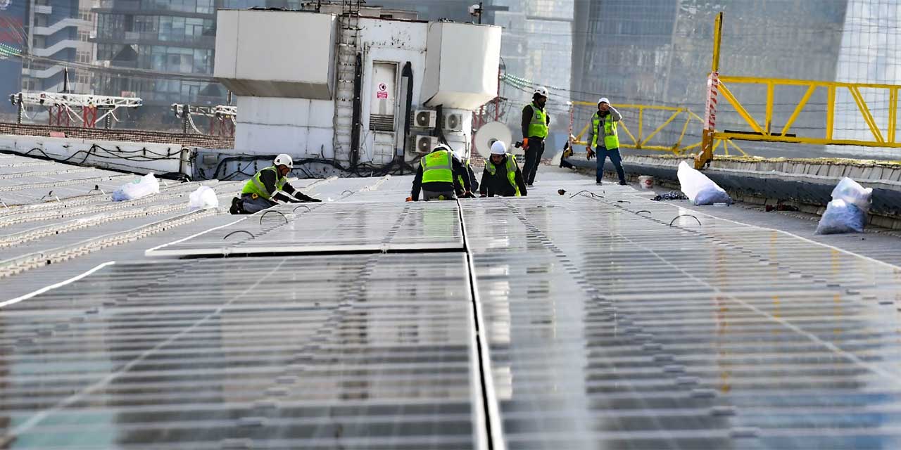 Ankara Büyükşehir Belediyesi AŞTİ'de Güneş Enerjisi Santrali kurdu