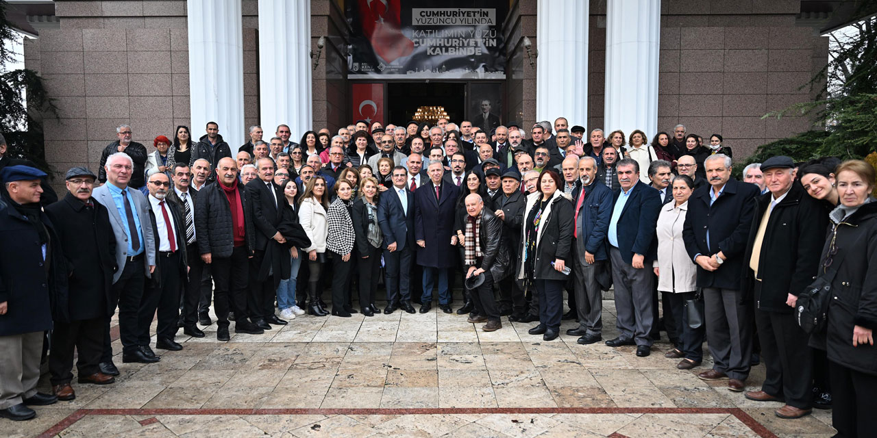 Mansur Yavaş, Ankara Kent Konseyi'nde Kars ve Erzurumlu derneklerle buluştu