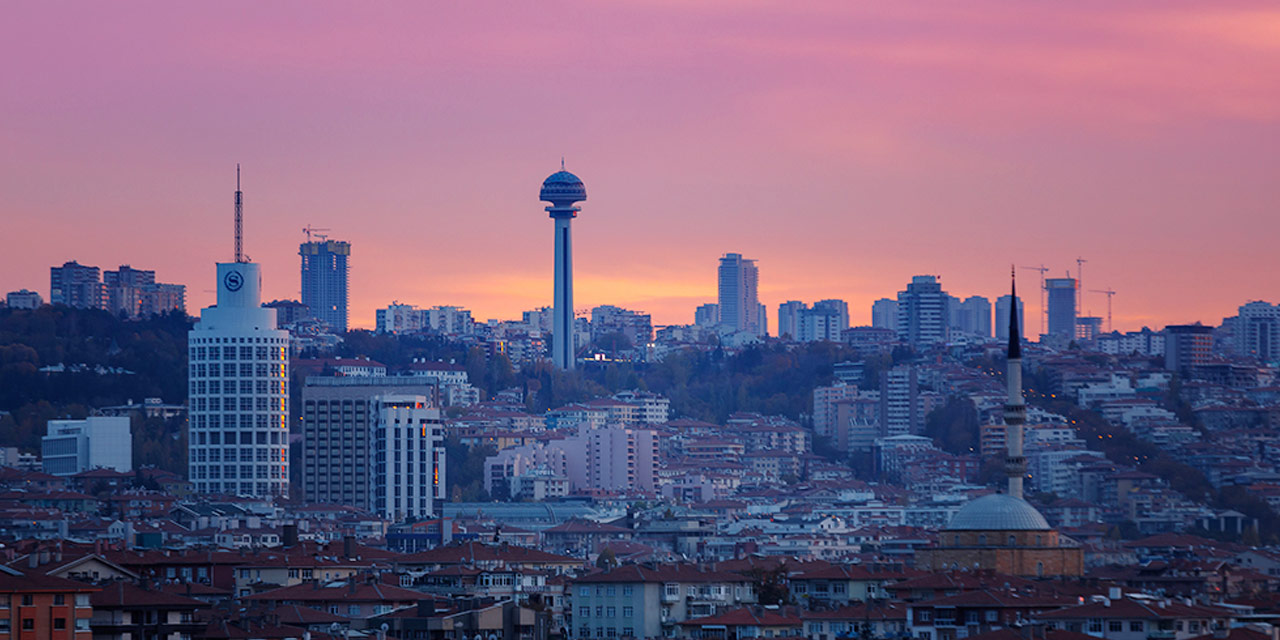 Ankara haftaya 'donarak' başladı: 23 ilde 'sarı kod' uyarısı | Başkent'te kar yağışı var mı? Yeni haftada hava nasıl?