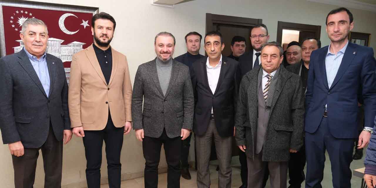 Kırşehirli Dernekler Federasyonu’ndan AK Parti Keçiören İlçe Başkanlığına ziyaret