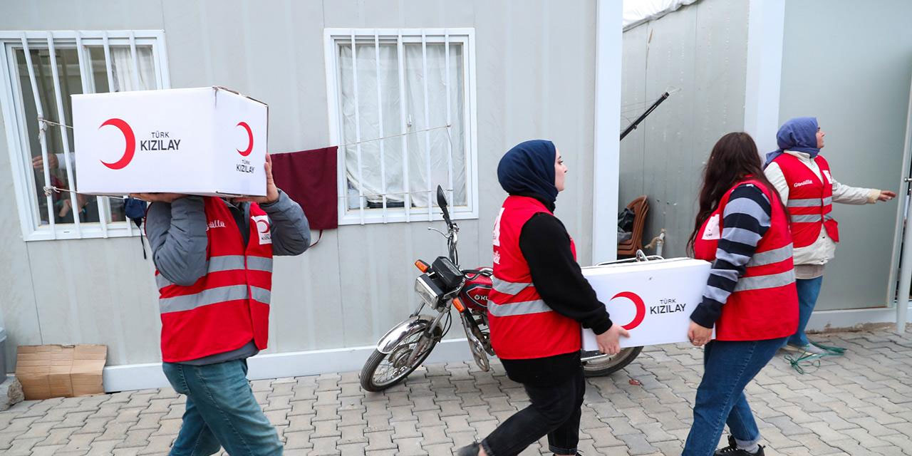 Türk Kızılay, depremzedelere ne yardımı yapıyor?