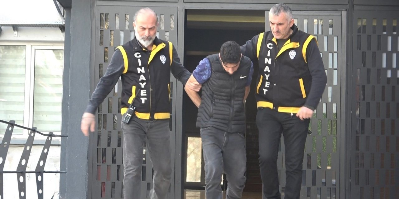 Bursa'da ailesini katletmişti, tutuklama kararı çıktı