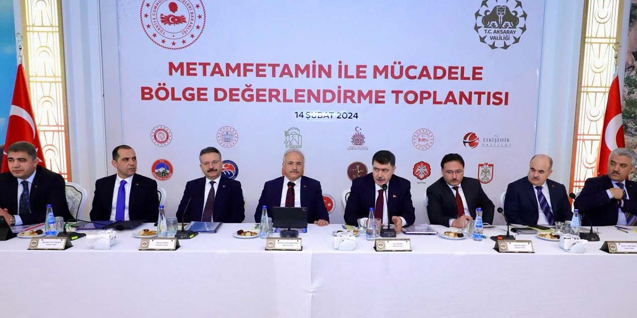 Ankara'da Metamfetaminle mücadele masaya yatırıldı