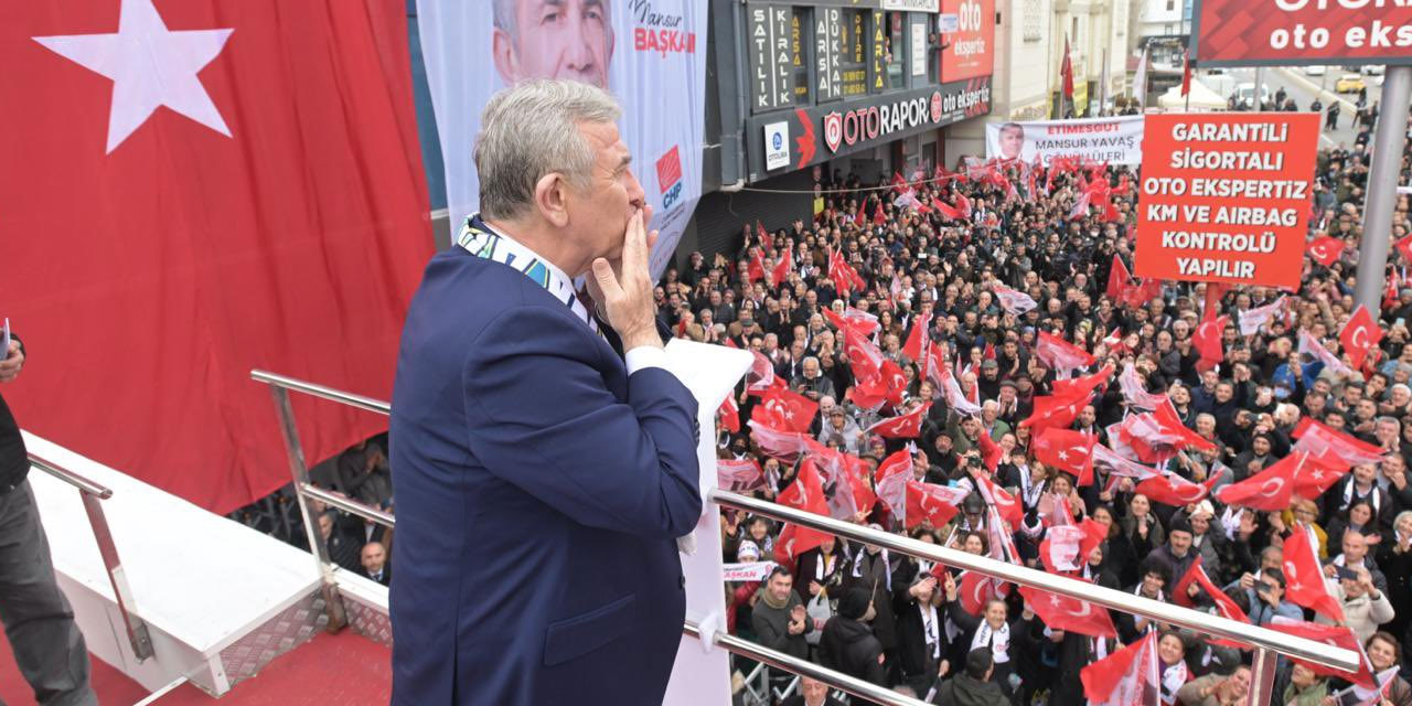 Mansur Yavaş'tan Etimesgut'ta gövde gösterisi