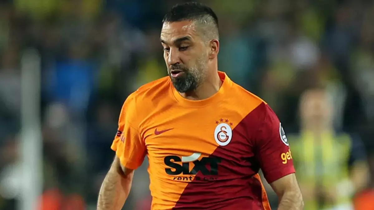 Arda Turan artık Galatasaray üyesi