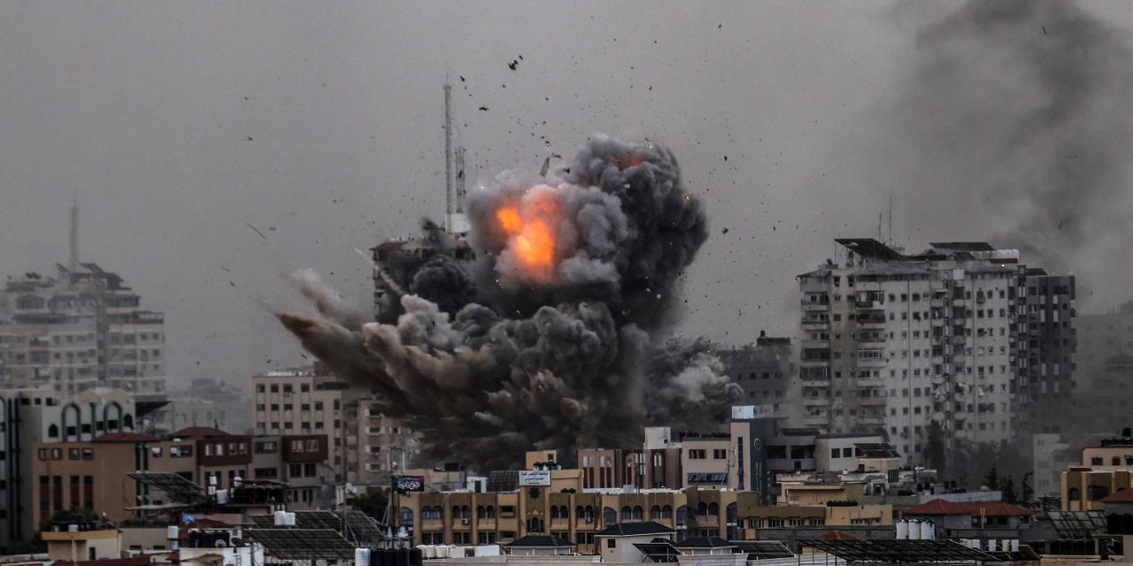 Gazze'de yerleşim yeri vuruldu: 24 ölü