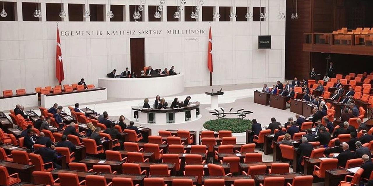 Yeni yargı paketi TBMM’den geçti: İkramiye netleşti