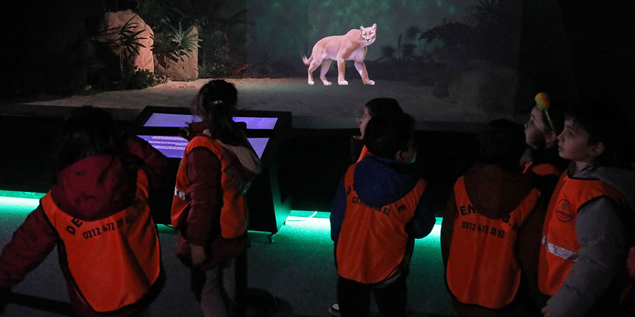 Çankaya Belediyesi kreşlerindeki çocuklar Dijital Hayvanat Bahçesini ziyaret etti