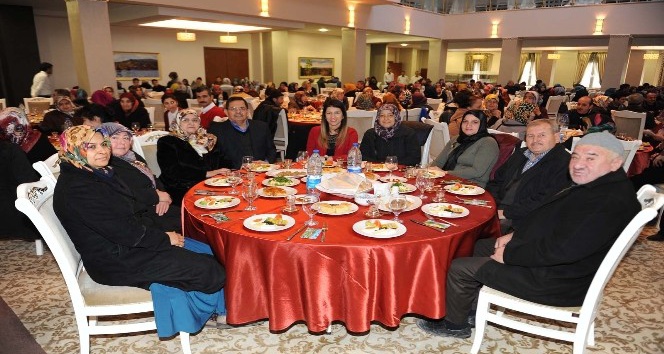 Altındağ’da yüzlerde tebessüm, sofralarda mutluluk var