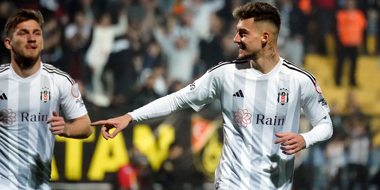 Beşiktaş, İstanbulspor'a karşı hata yapmadı: Semih parlamaya devam ediyor, Muçi sahne aldı