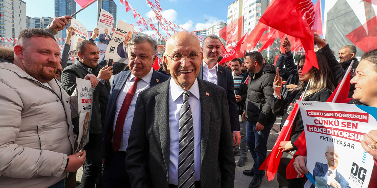 Yenimahalle Belediye Başkanı Fethi Yaşar Ata Seçim Koordinasyon Merkezi’ni açtı