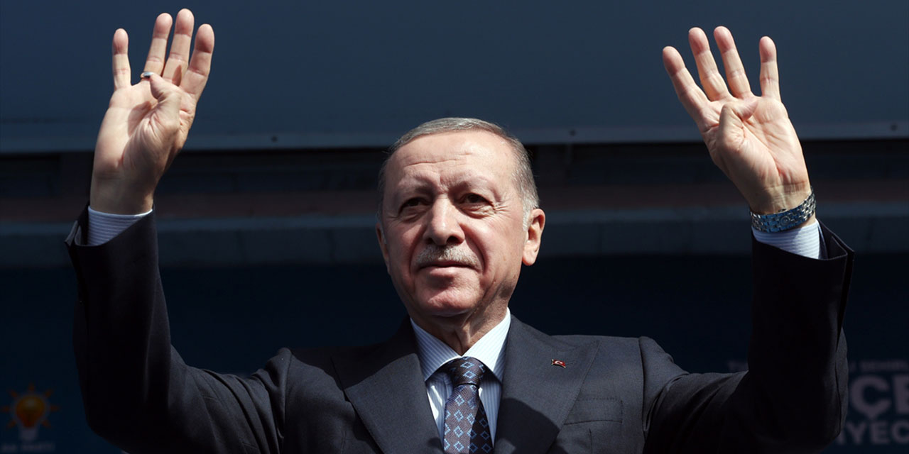 Cumhurbaşkanı Erdoğan: Devamlı darbecilerle boğuştuk