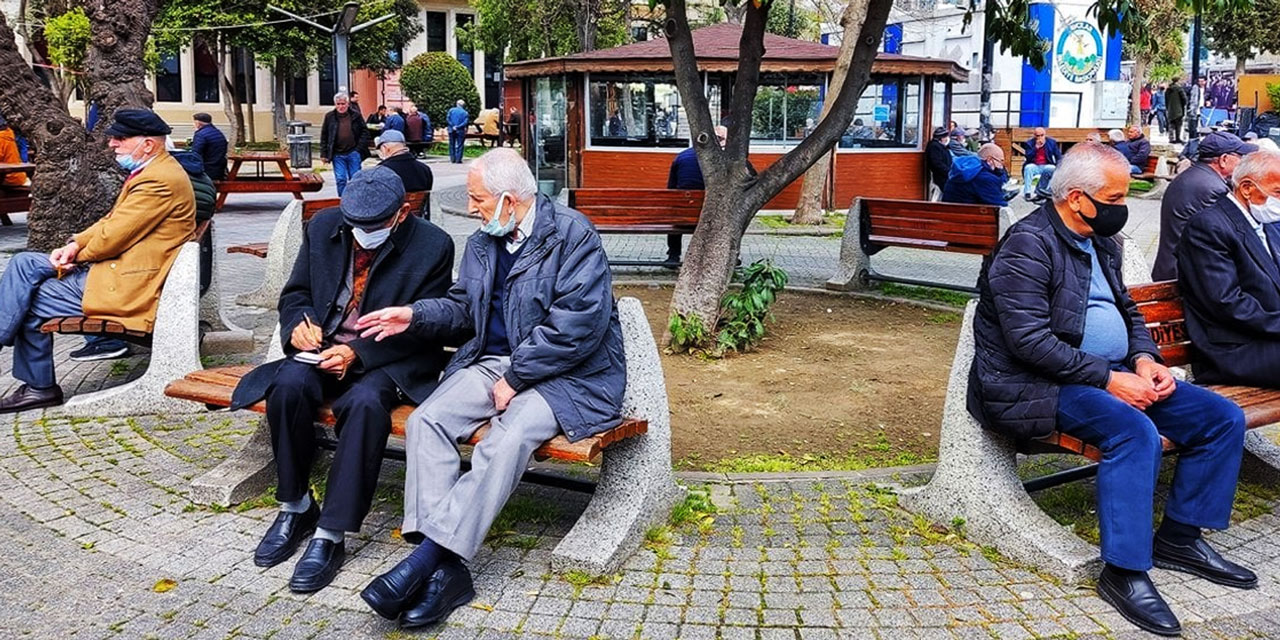 Emekliler için en yaşanası ülkeler belli oldu: Türkiye'nin sıralaması sıkıntılı...