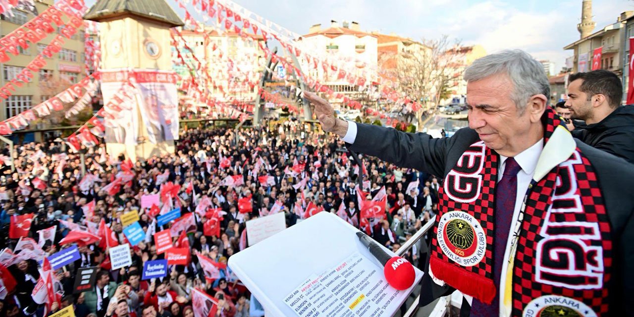 Ankara Büyükşehir Belediye Başkanı Mansur Yavaş rakiplerini 'havaalanı metro projesi' ile eleştirdi