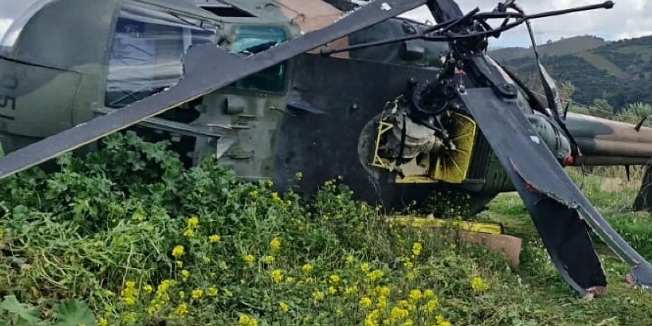 İzmir Çiğli'de askeri helikopter zorunlu iniş yaptı!