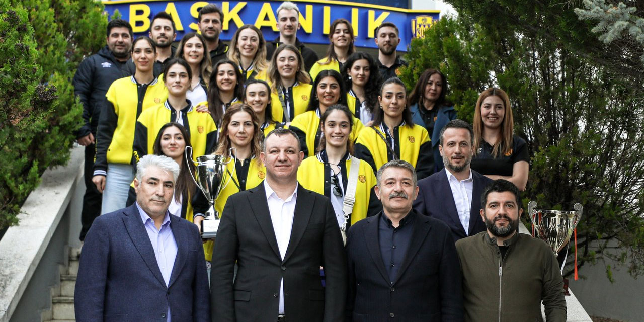 Ankaragücü'nün şampiyon voleybol takımı Beştepe Tesisleri'nde