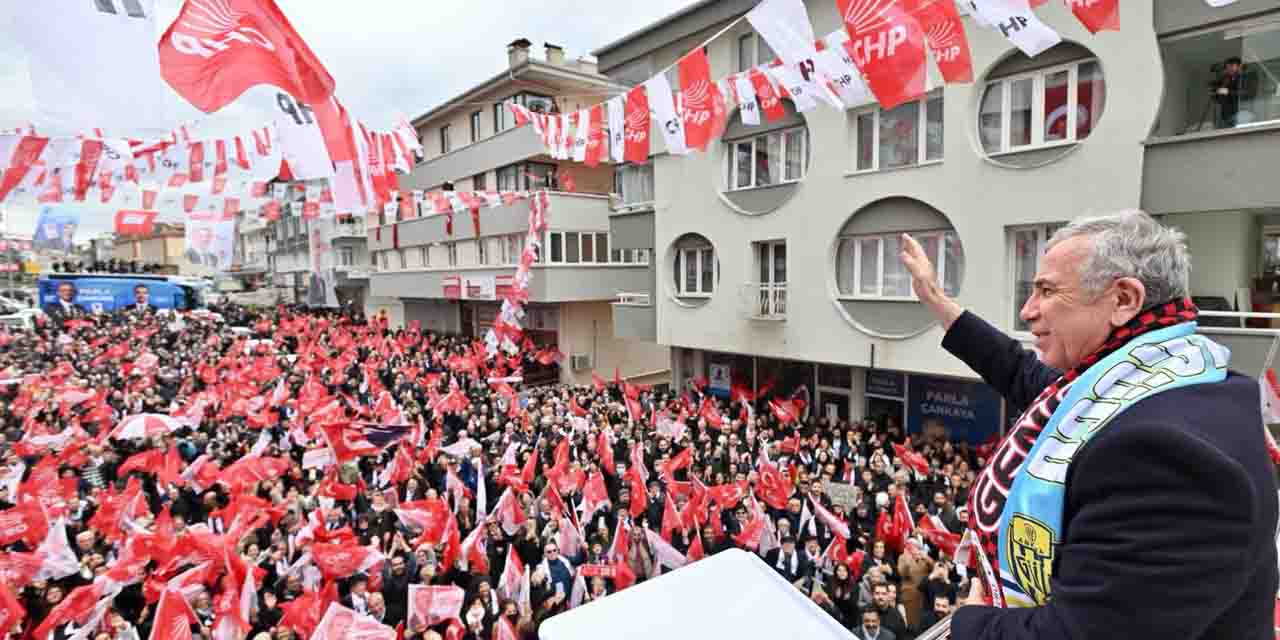 Mansur Yavaş, Dikmen'den müjdeyi paylaştı: Eczane veresiyelerini kapattık