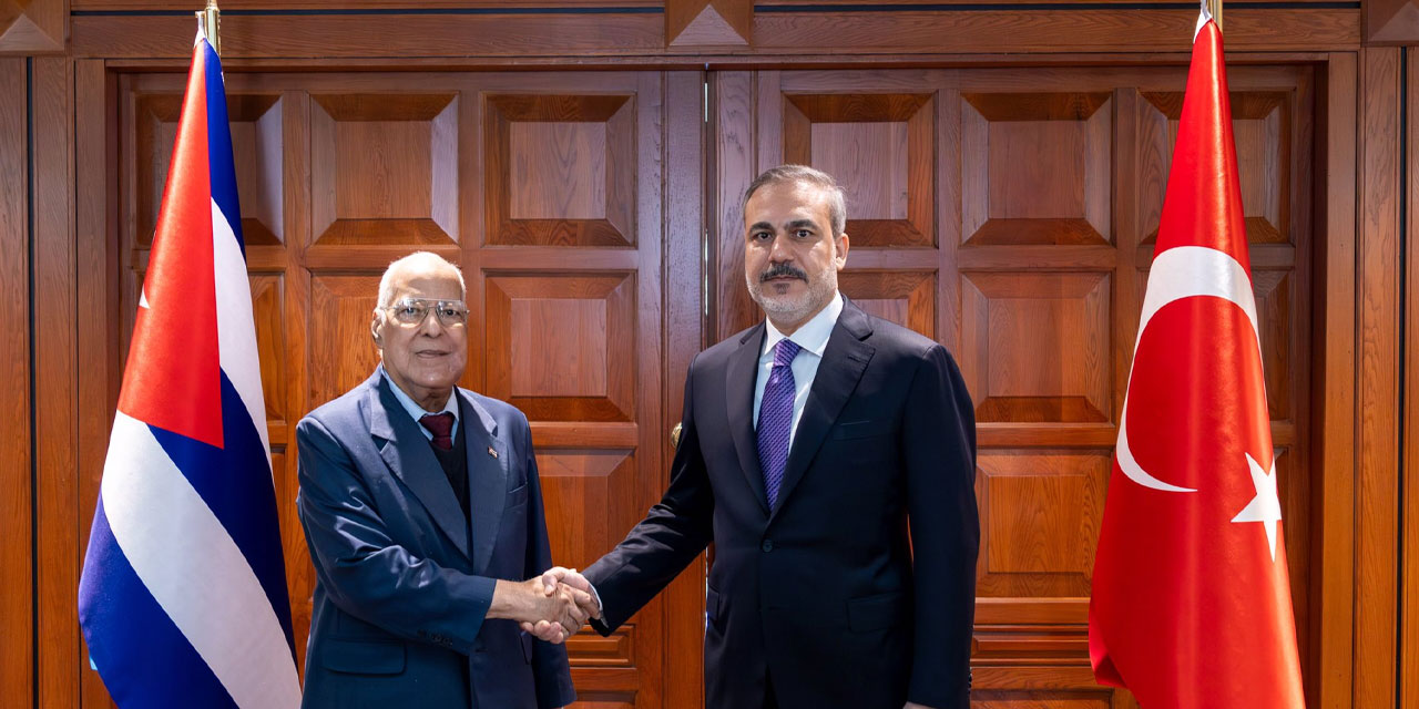 Dışişleri Bakanı Hakan Fidan, Küba Başbakan Yardımcısı Ruíz ile görüştü