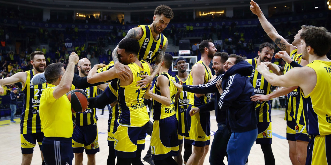 Fenerbahçe Beko, Euroleague’de rekorlar kırarak kazandı: Fenerbahçe Beko 118- 88 Valencia