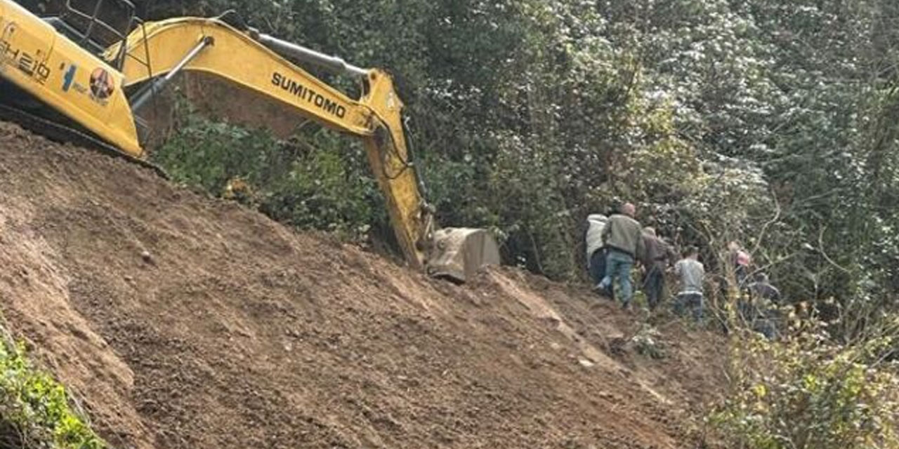 Trabzon'da toprak kayması: Göçük altındaki işçiler hayatını kaybetti...
