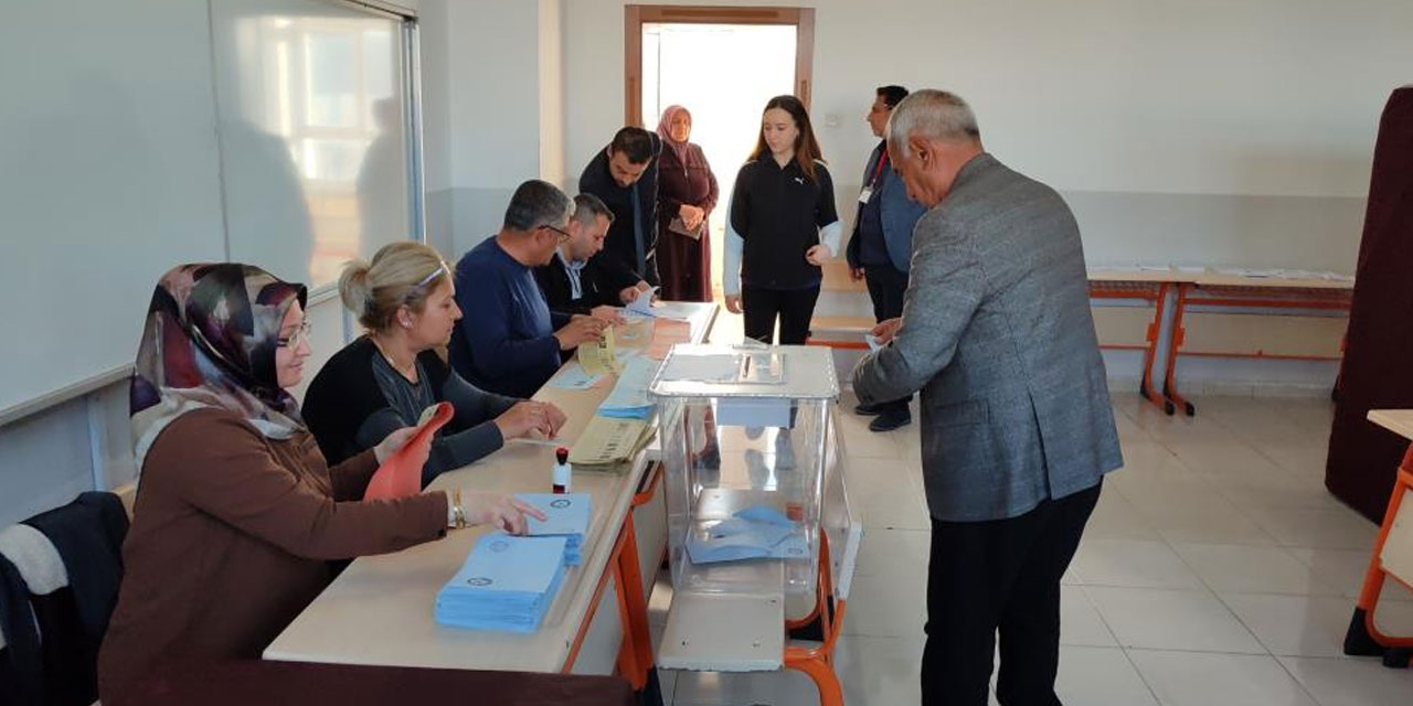 Kırşehir'de seçim maratonu başladı