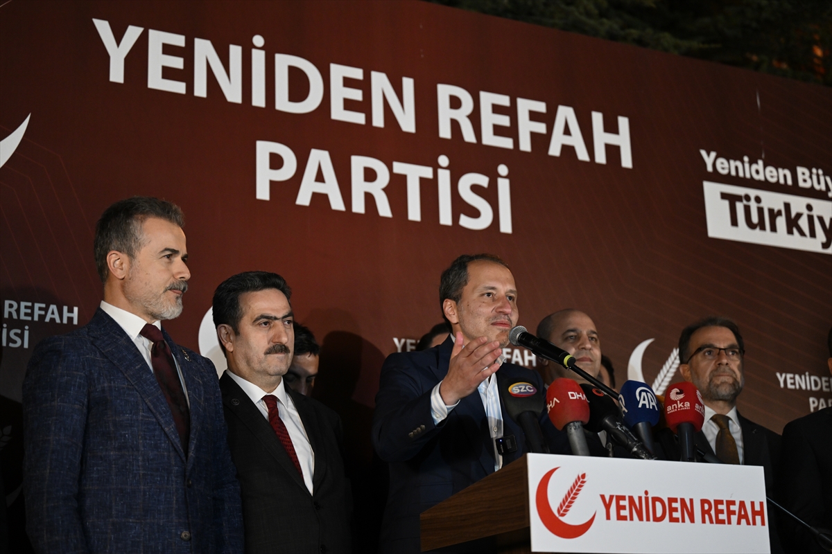 Yeniden Refah "erken seçim" dedi