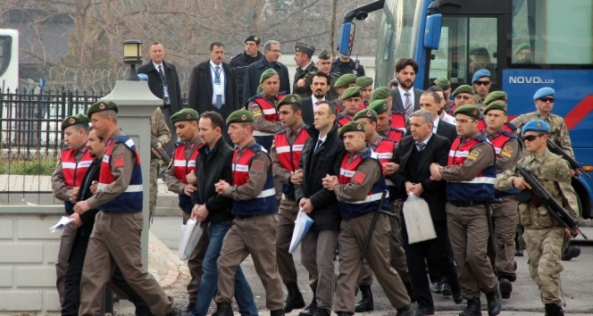 Darbeci Binbaşı Şükrü Seymen: Bize verilen emir Cumhurbaşkanı’nı...