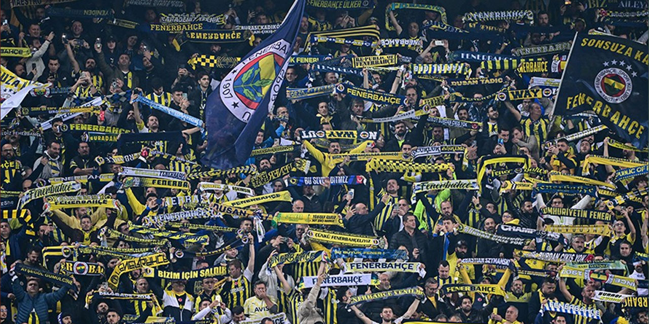Fenerbahçe taraftarından yönetime çağrı