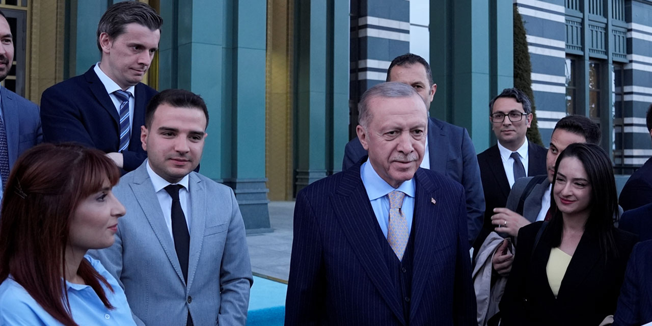 Cumhurbaşkanı Erdoğan'dan Özgür Özel'e açık davet: Kapımız açık, konumuz çok