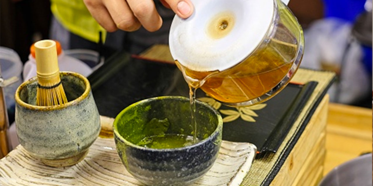 Japonya'nın meşhur yeşil çayının fiyatı dudak uçuklattı!