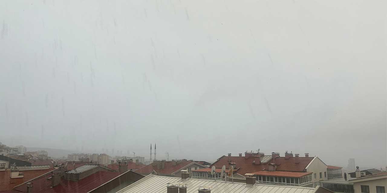 Ankara'da şiddetli rüzgâr ve yağış başladı!