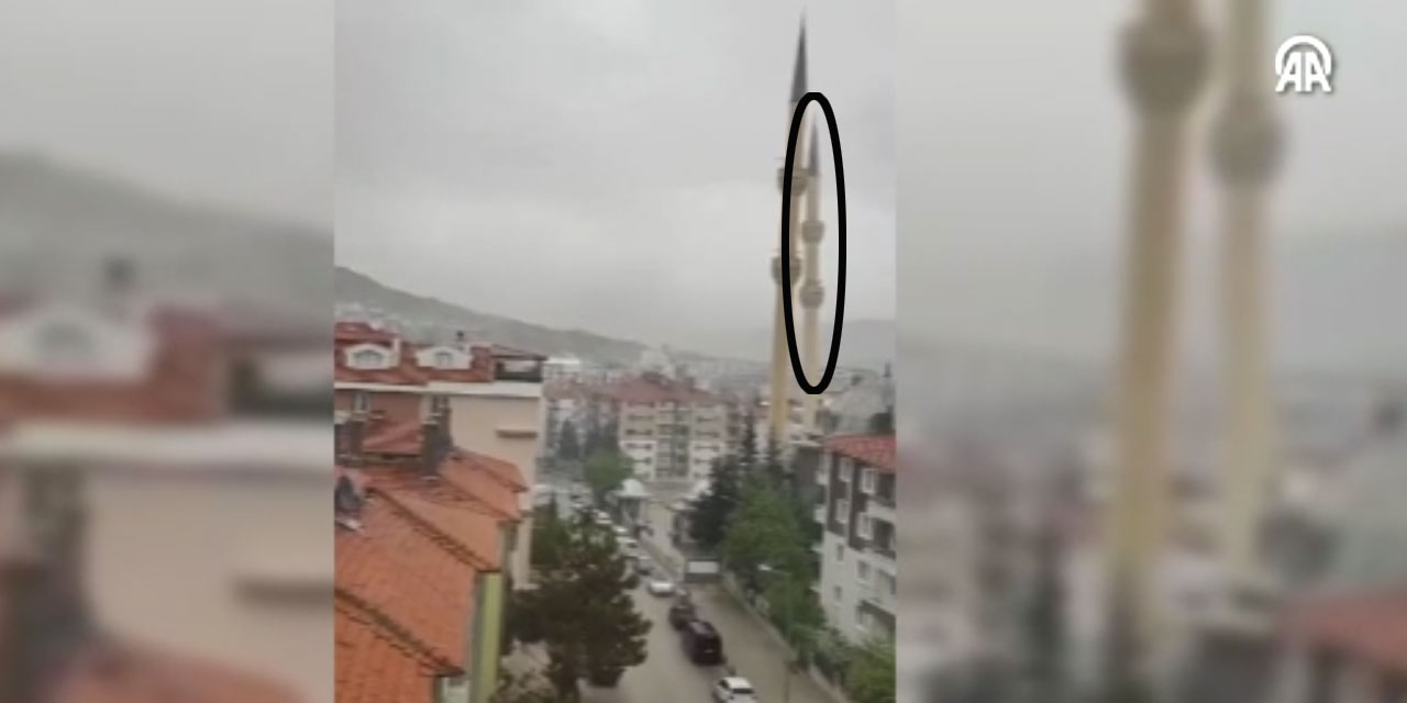 Kuvvetli fırtına Çankırı'da minareyi böyle yıktı