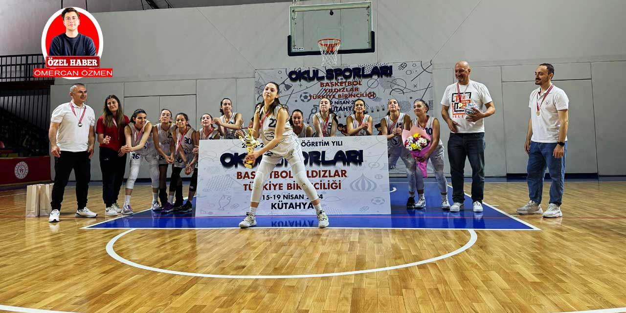 Tema Koleji'nin parlayan kızları Yıldız Kızlar Basketbol Türkiye Birincisi oldu!