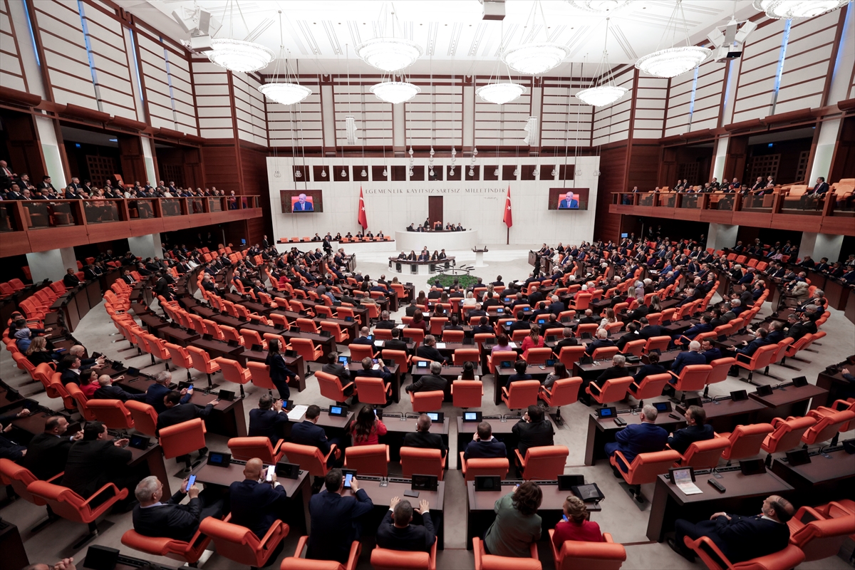Mecliste 23 Nisan özel oturumu gerçekleşti