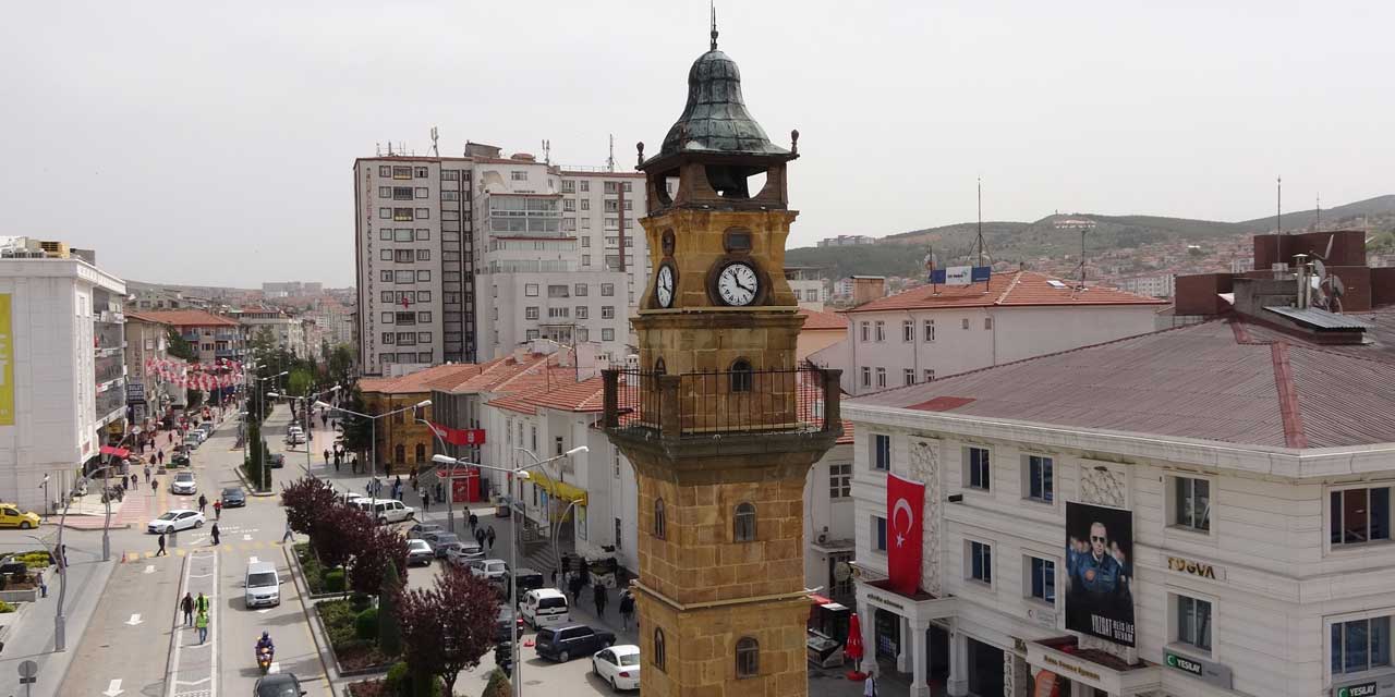 Asırlık Yozgat Saat Kulesi tekrardan hayata döndü