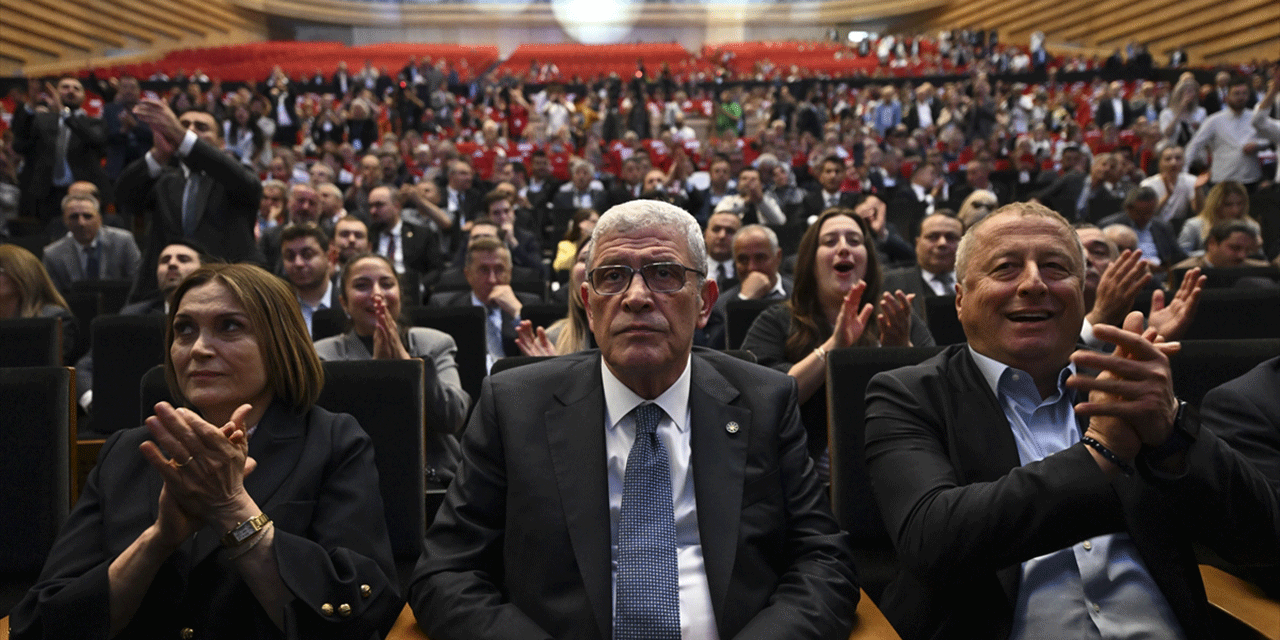 İYİ Parti'de kazanan belli oldu: Yeni Başkan Müsavat Dervişoğlu
